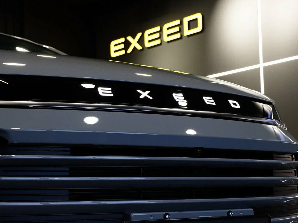 Exeed TXL