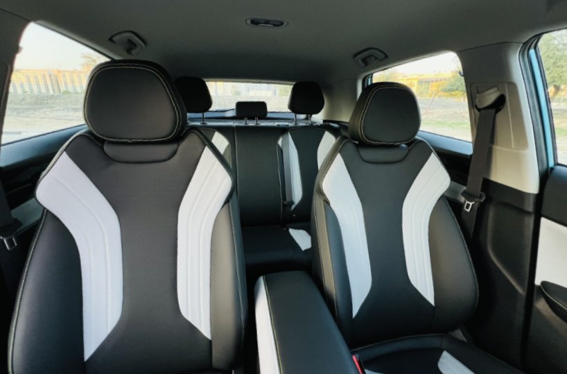 Geely Coolray Mid Option