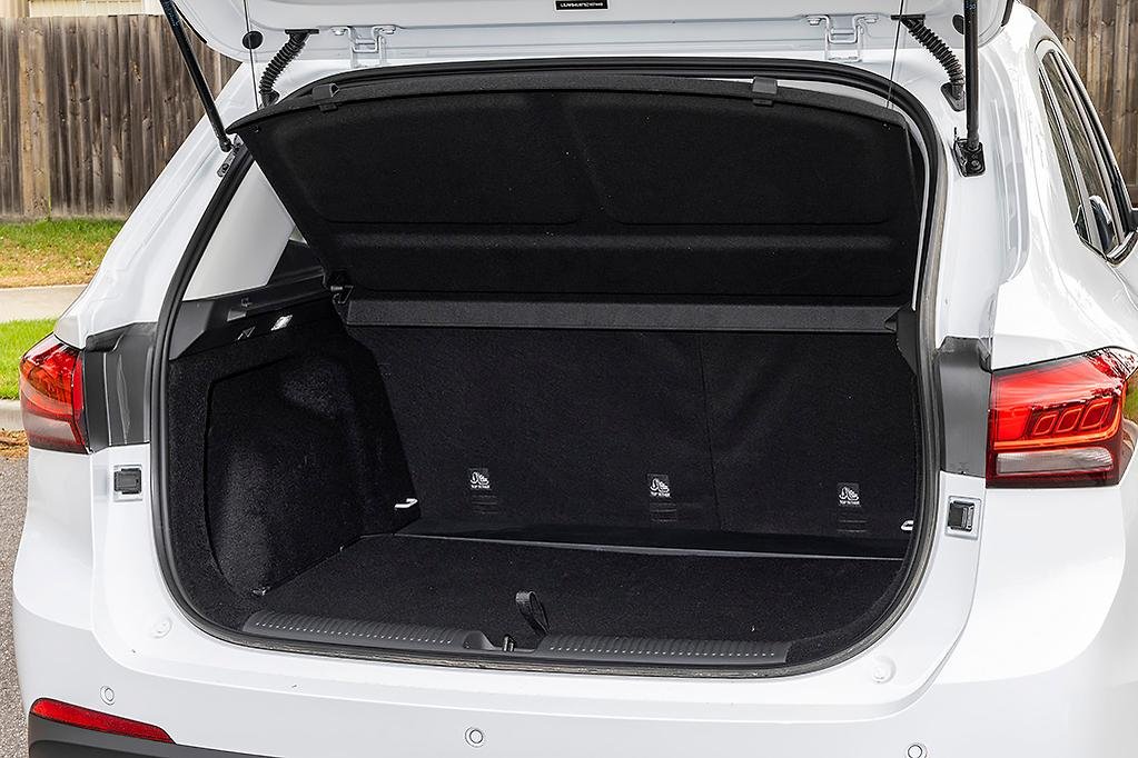 MG ZS 2025 (New Shape)