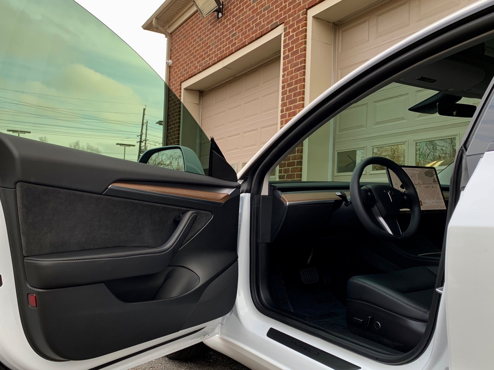 Tesla Model 3 2021-2023