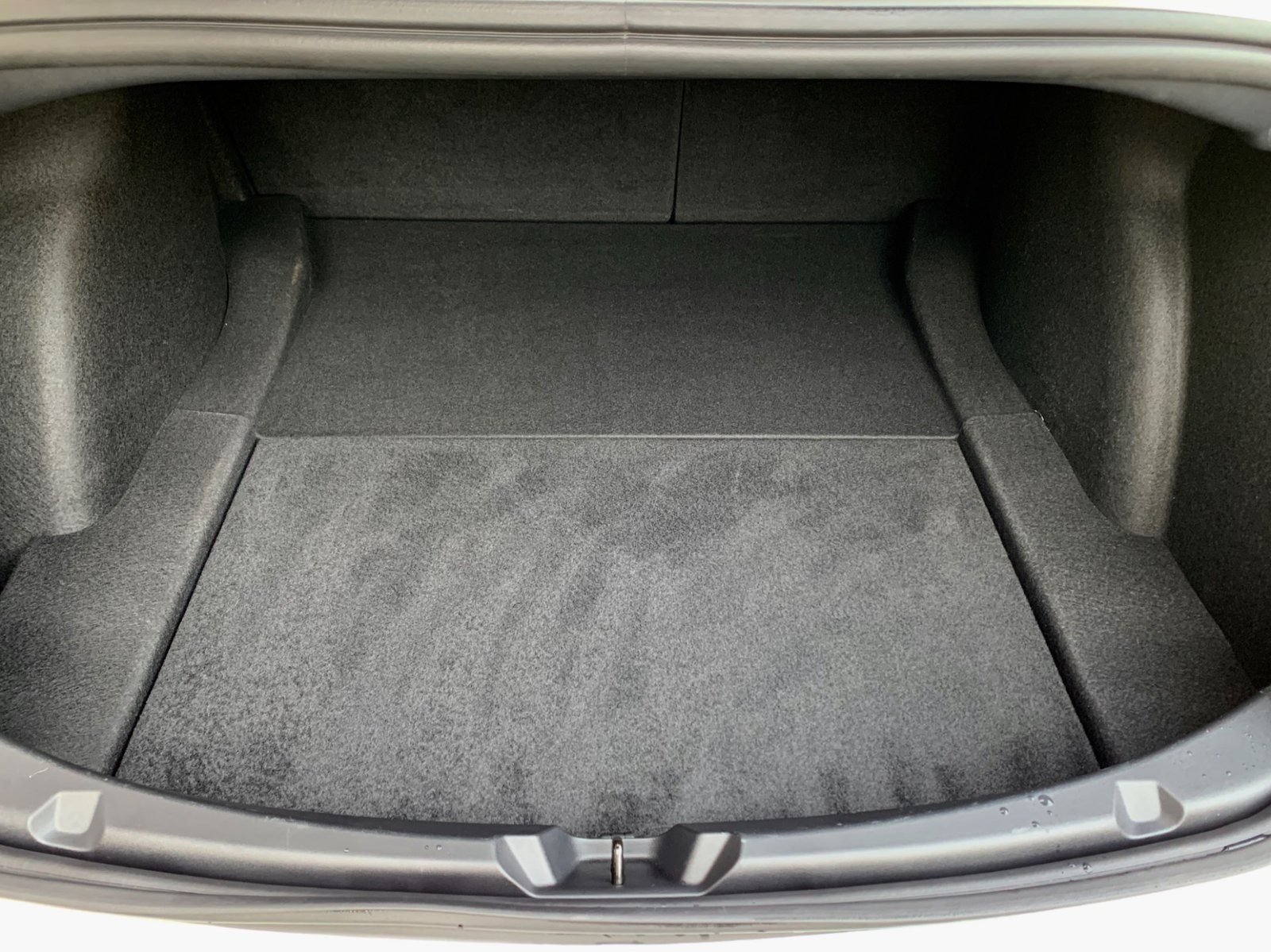 Tesla Model 3 2021-2023